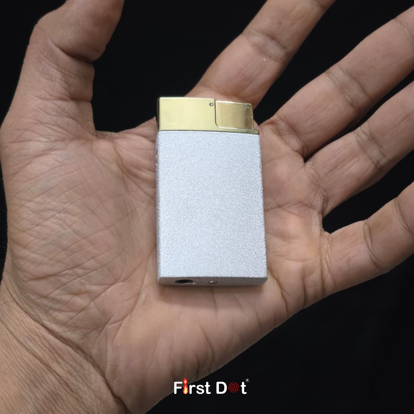 Vintage Cigarette Lighter – Metal Finish, Slim Lighter