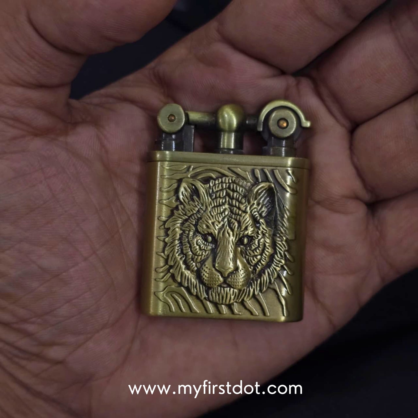Tiger Head Engraved Vintage Gas Lighter – Refillable