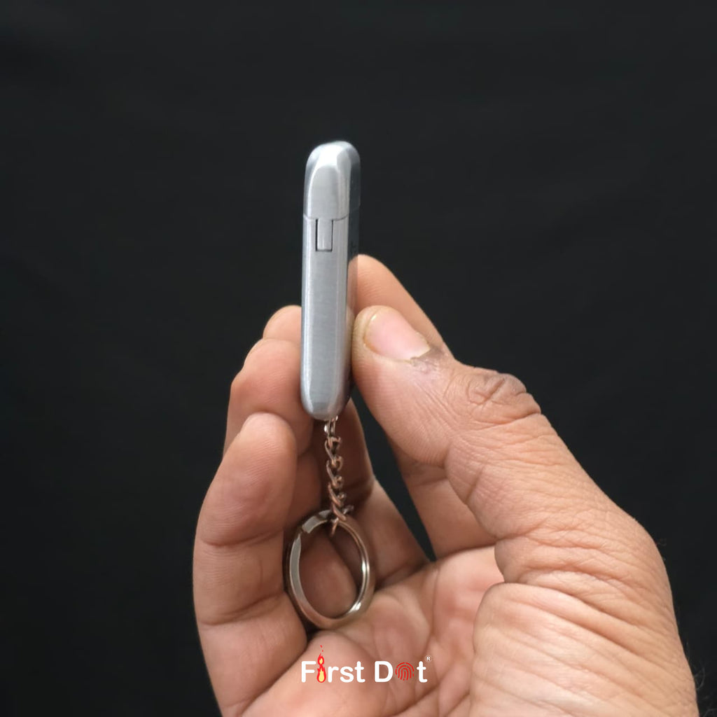 Wolf Pocket Lighter with Keychain