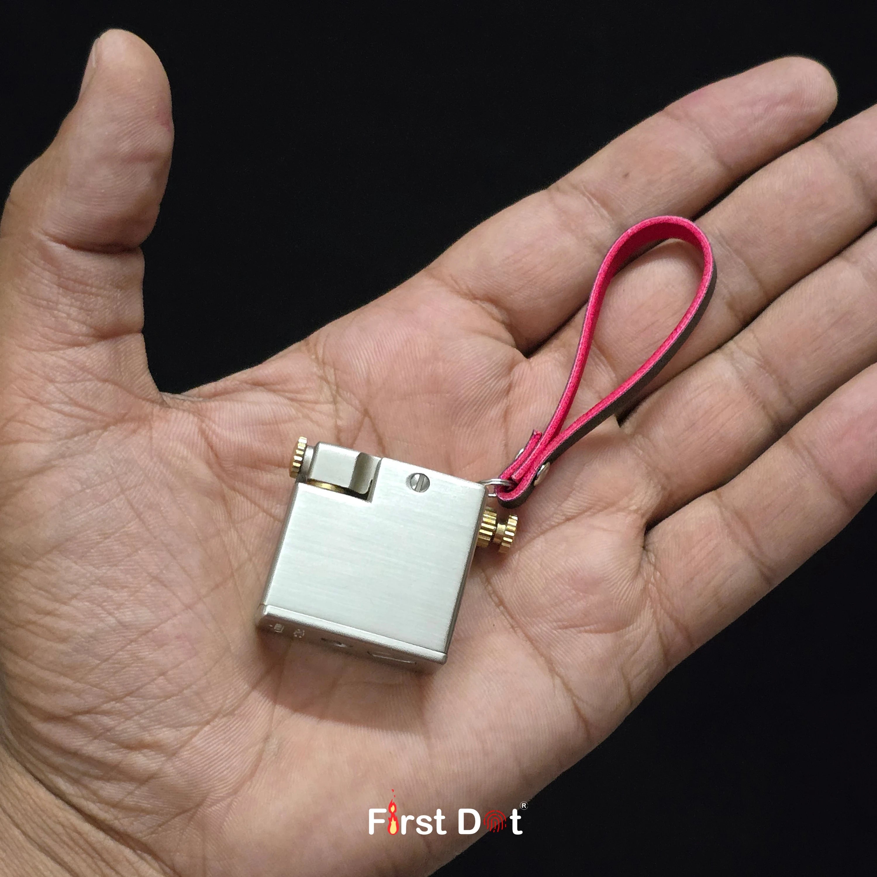 Chief 715 – Micro Brick Lighter