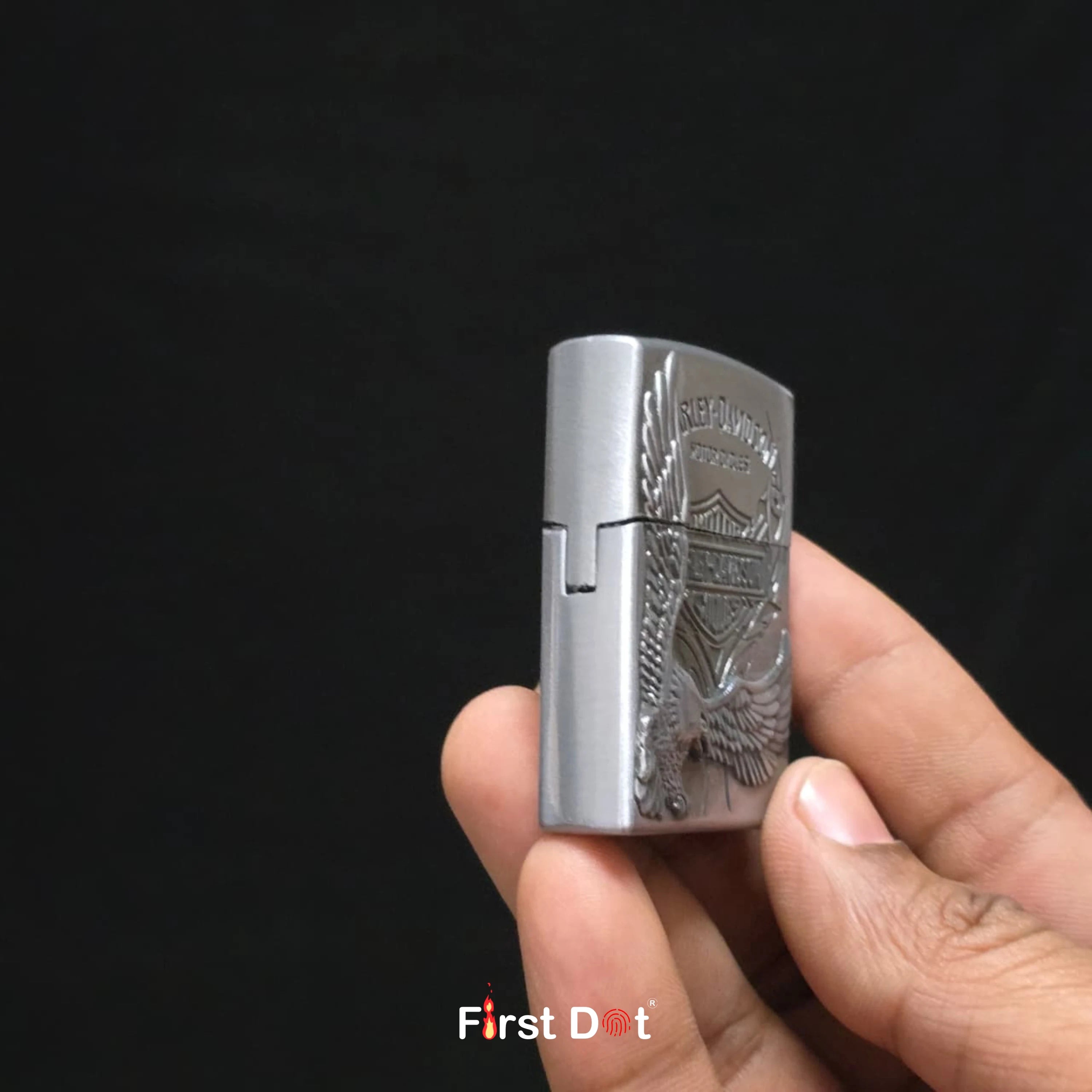 Classic Engraved Cigarette Lighter