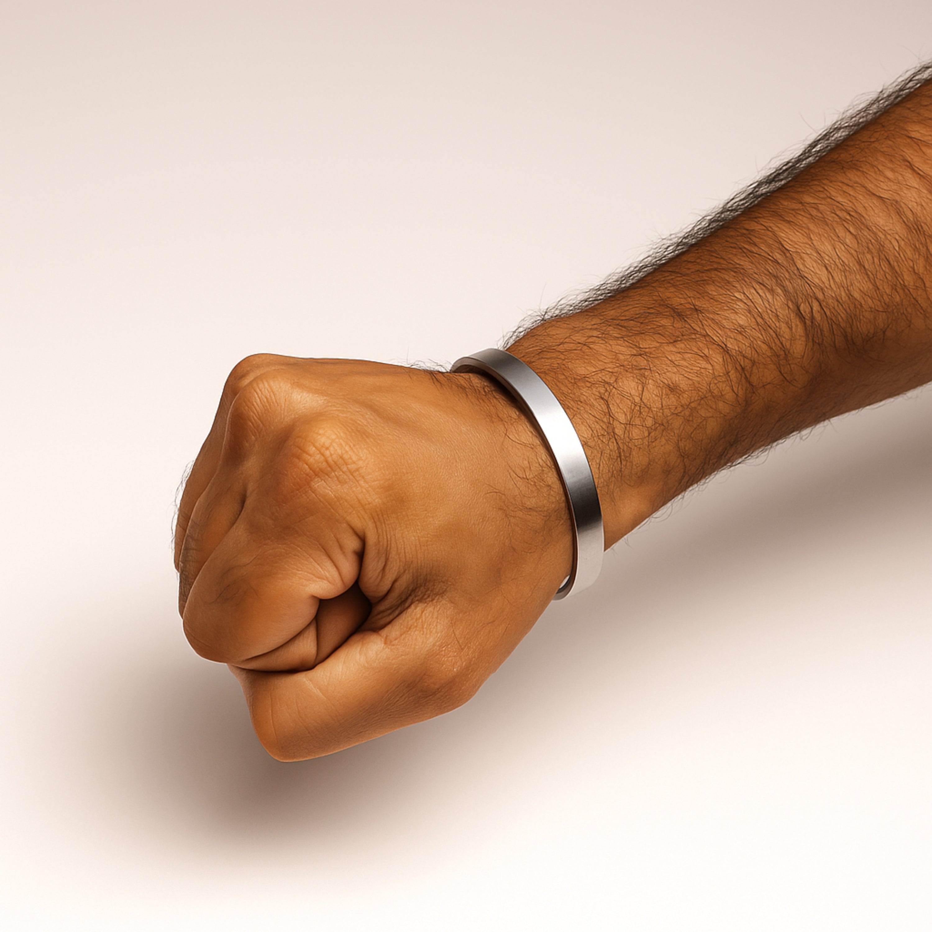 Classic Oval Bracelet for Men – Premium Stainless Steel Everyday Look