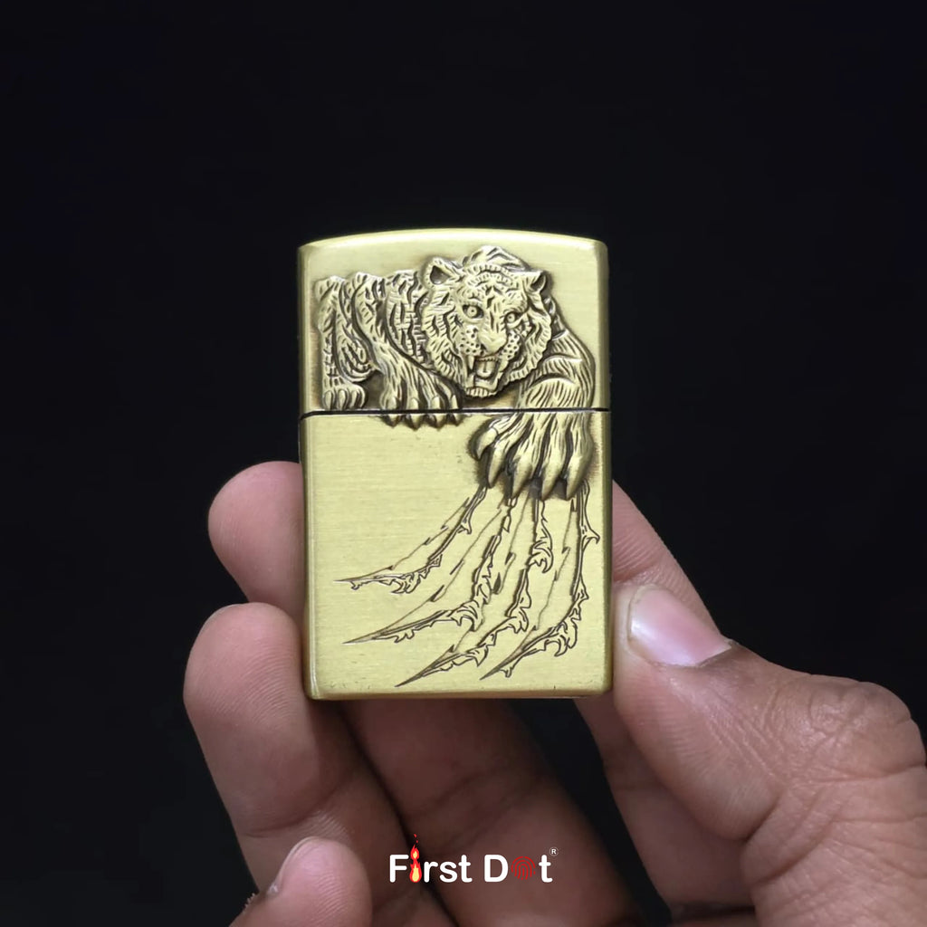 Classic Engraved Cigarette Lighter
