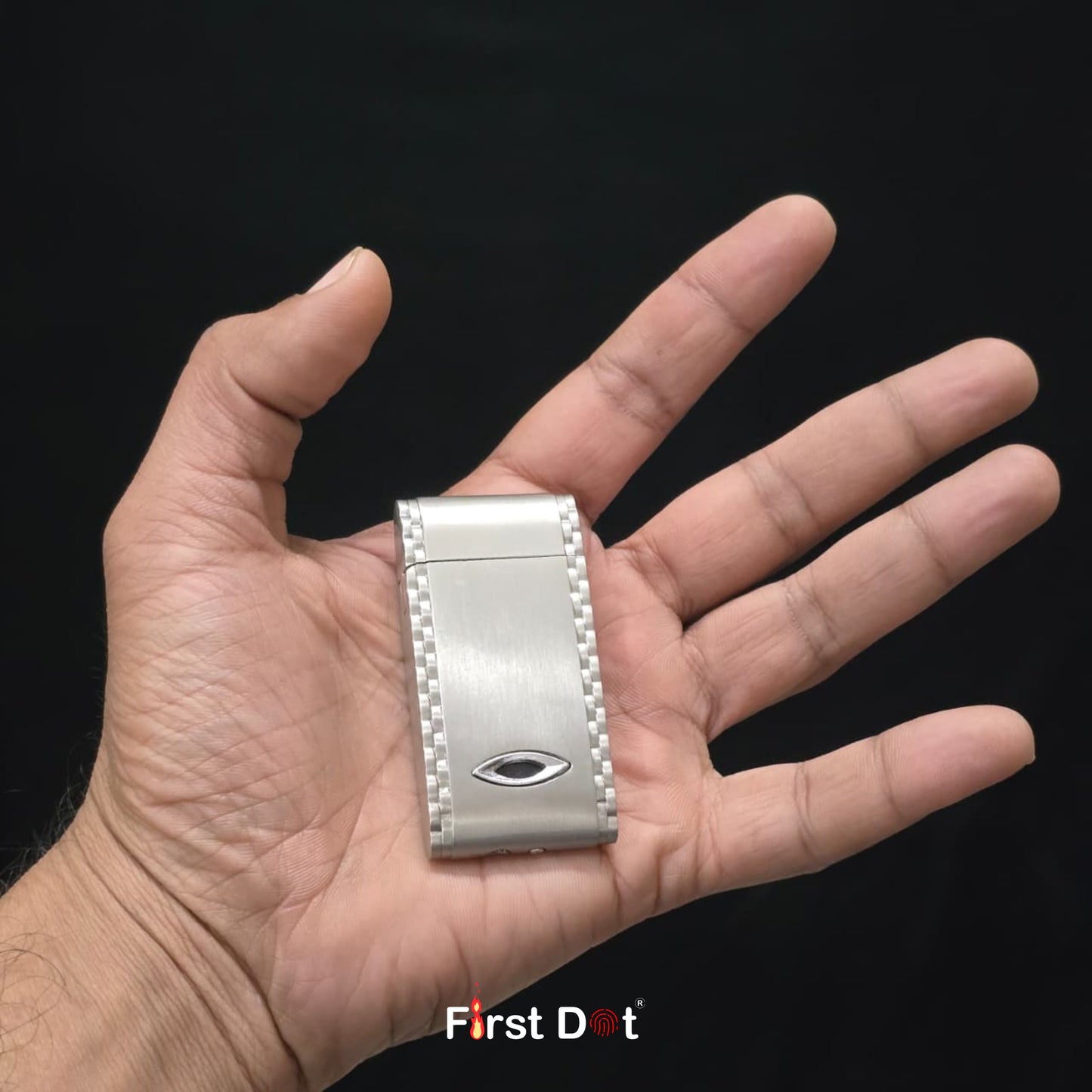 Classic Cigarette Lighter – Windproof Red Jet Flame Lighter