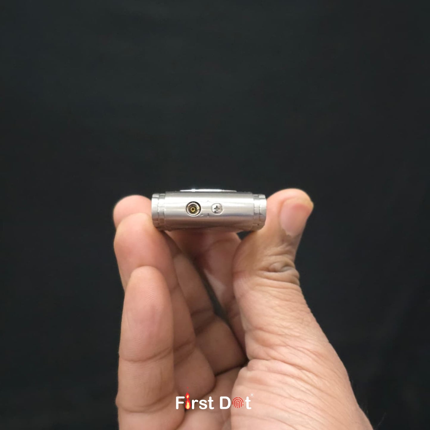 Classic Cigarette Lighter – Windproof Red Jet Flame Lighter