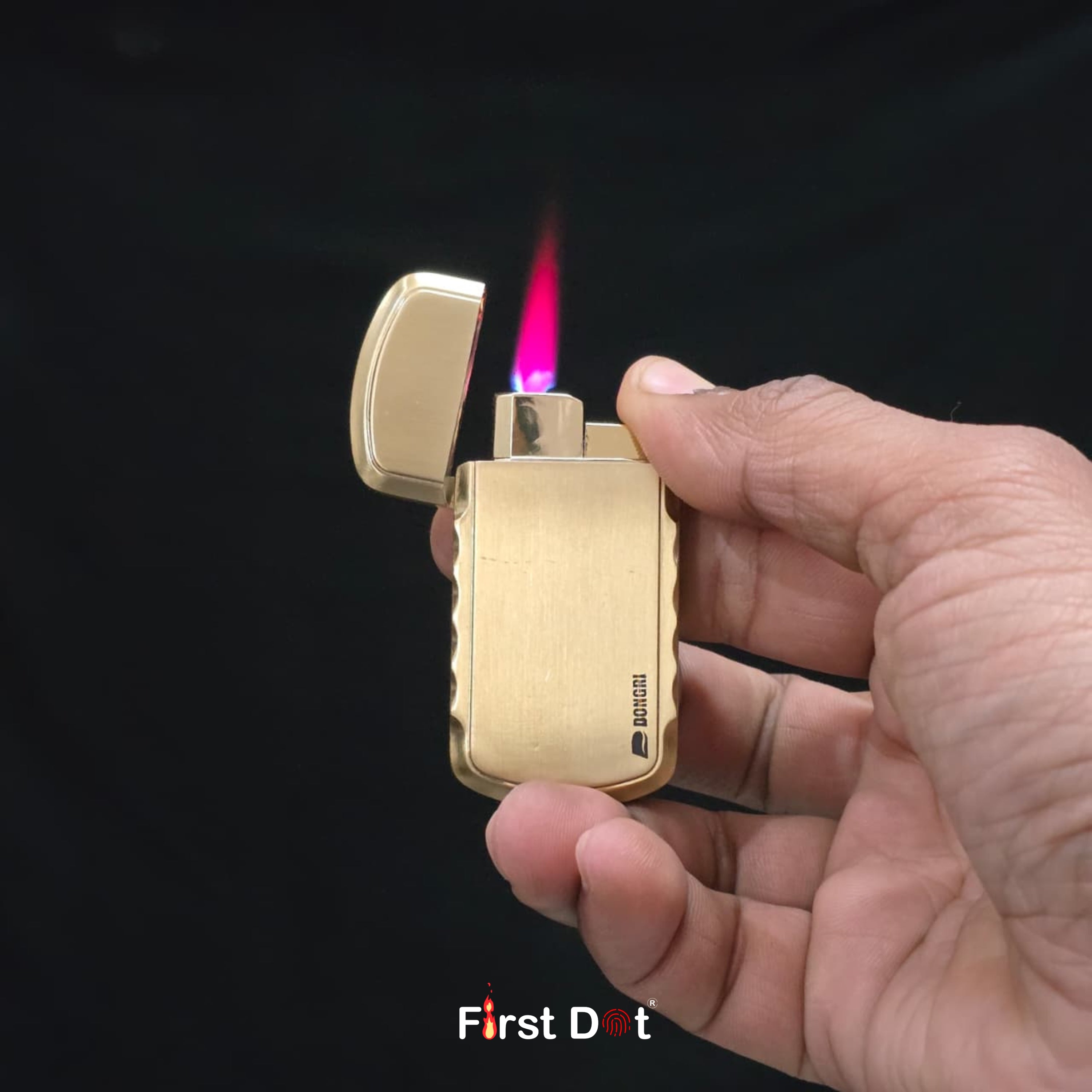 Vintage-Style Jet Flame Lighter - Gold Metal Body