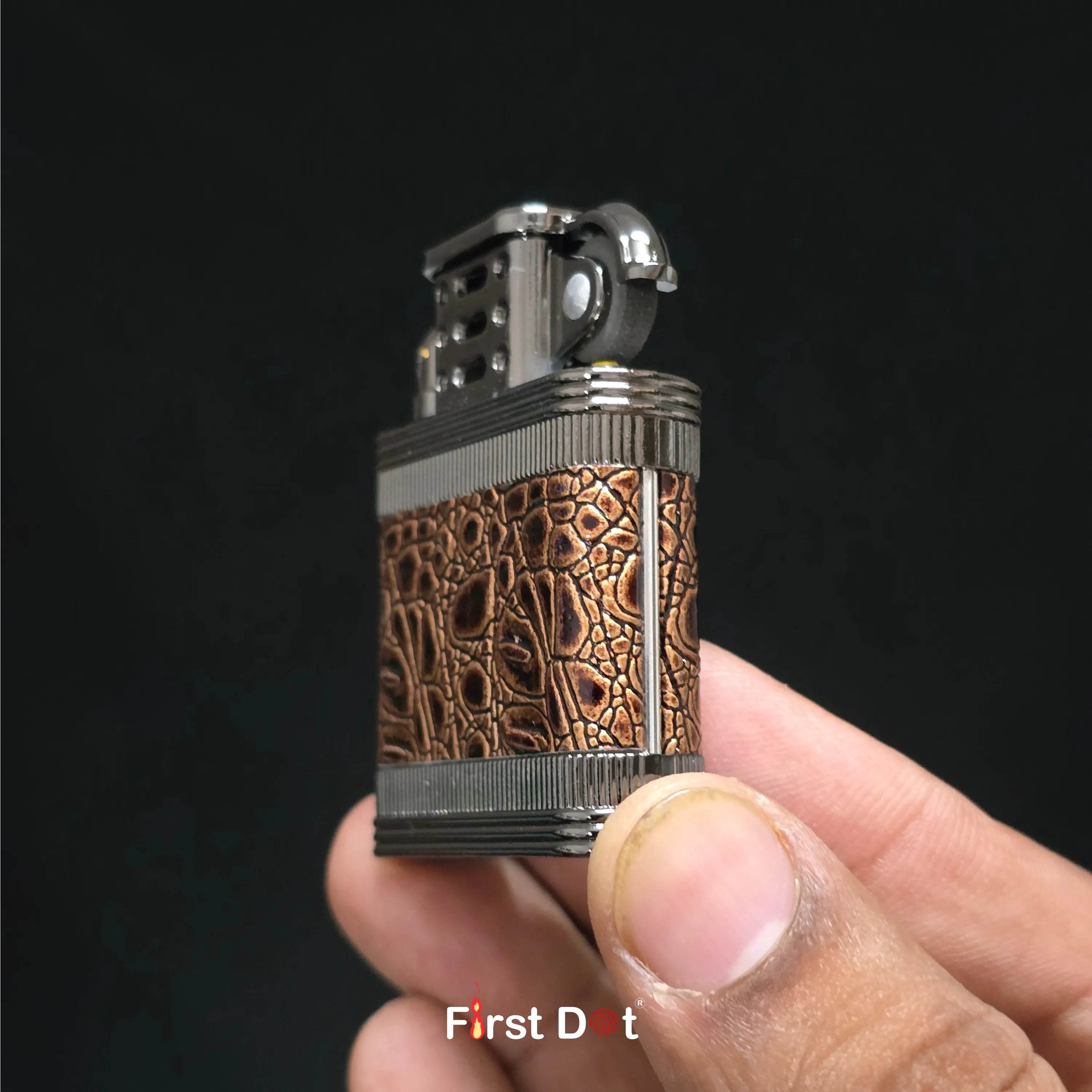 First Dot Classic Leather Wrap Metal Lighter