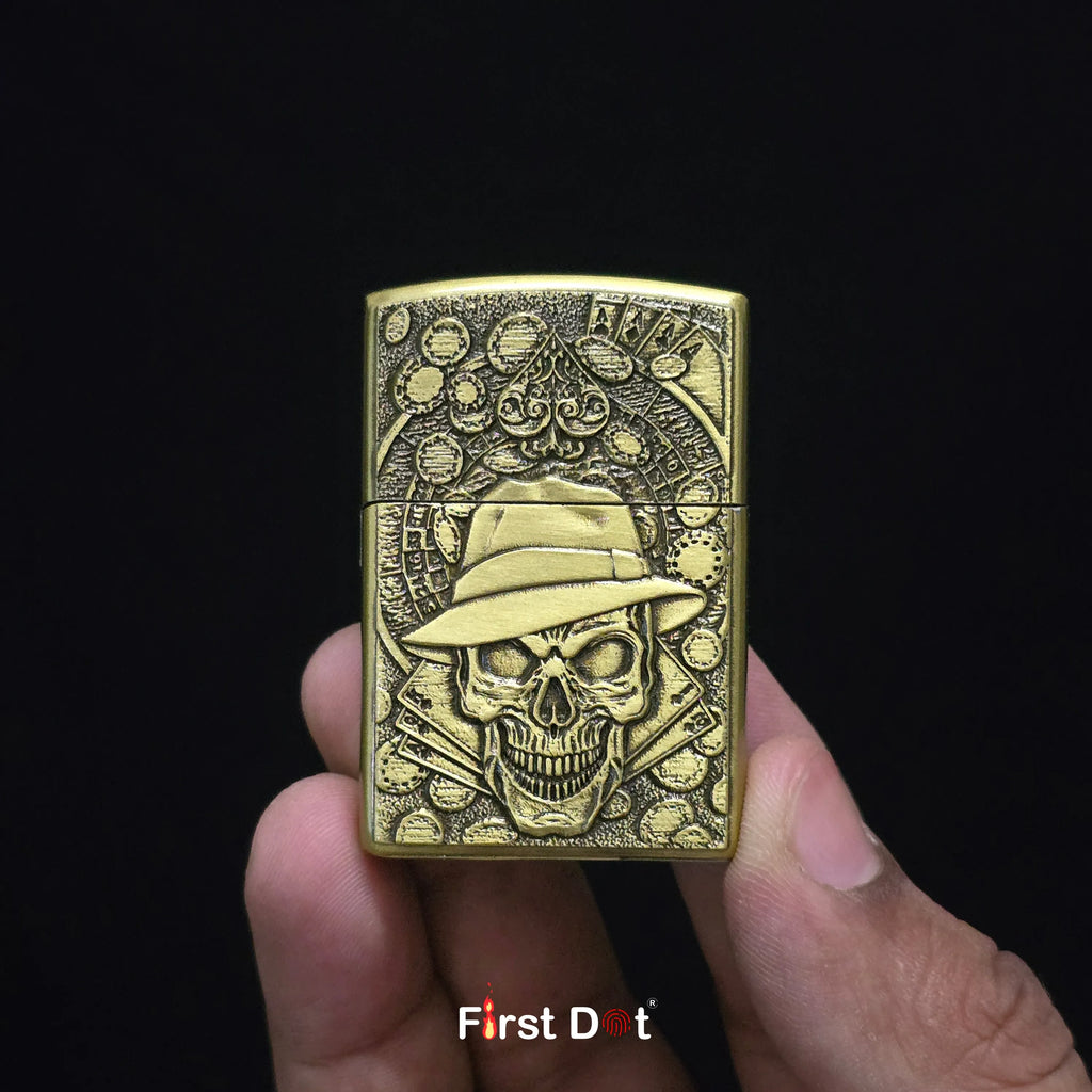 First Dot Gambling Skull Classic Windproof Lighter