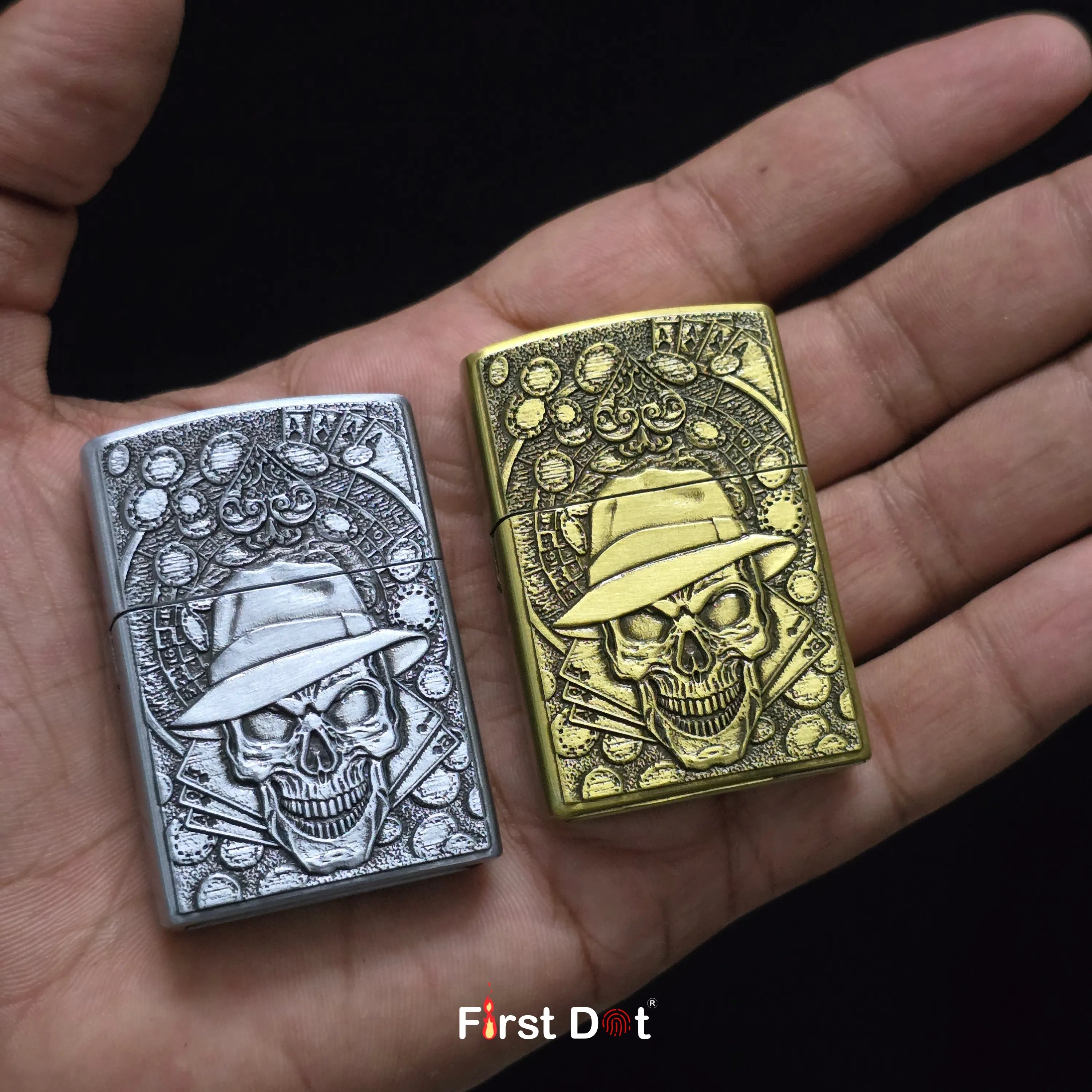 First Dot Gambling Skull Classic Windproof Lighter