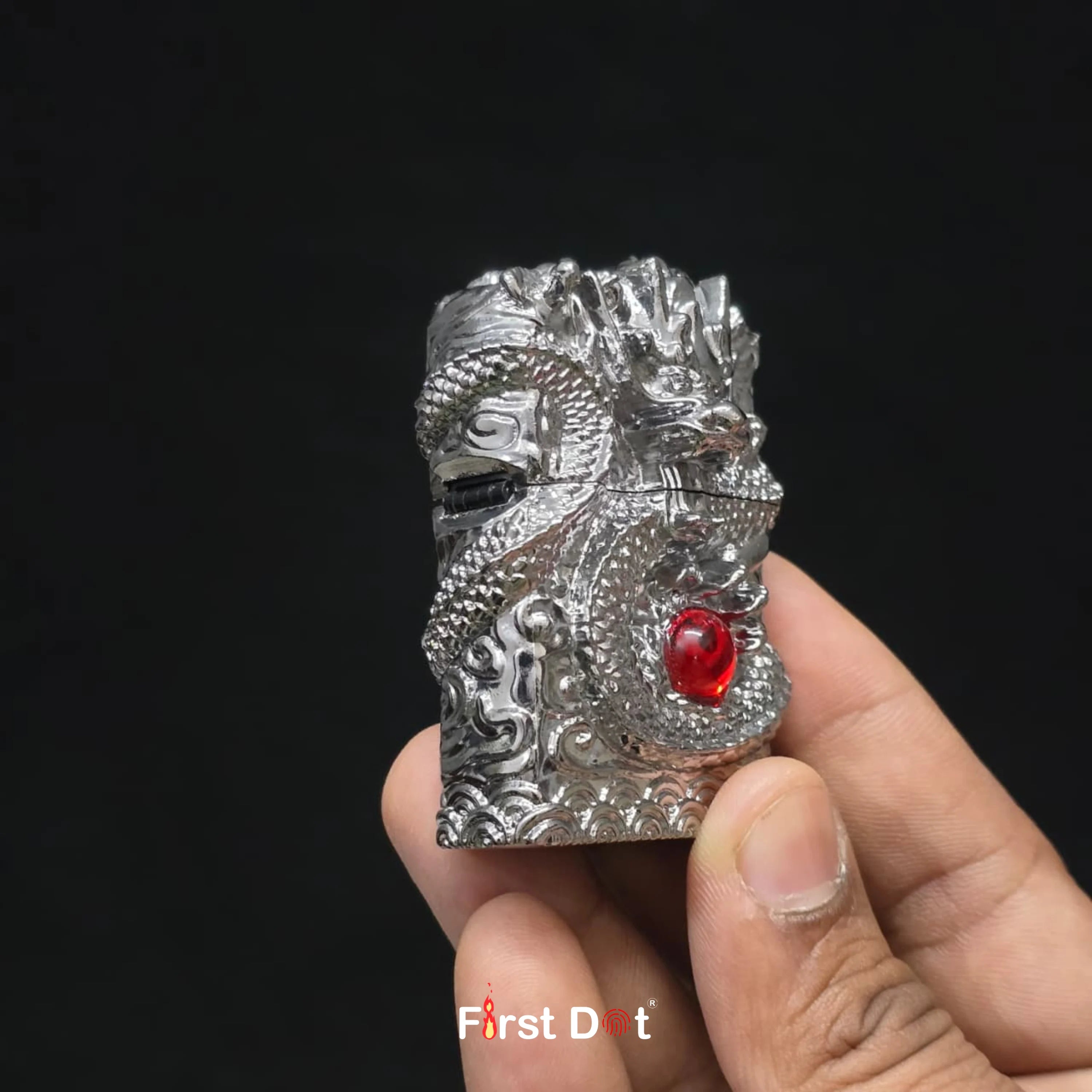 God Dragon Vintage Cigarette Lighter (Free 50ml fuel)