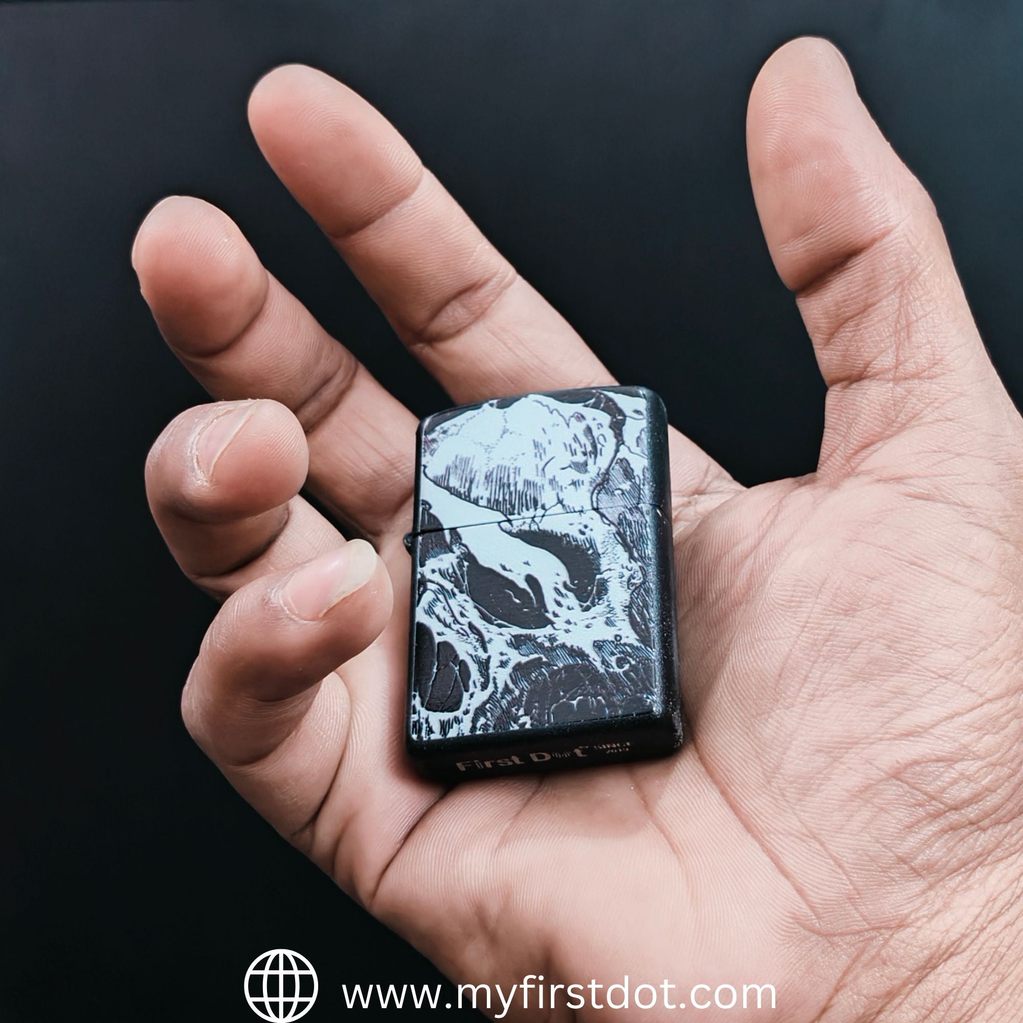 First Dot Ink-Art Skull Windproof Cigarette Lighter