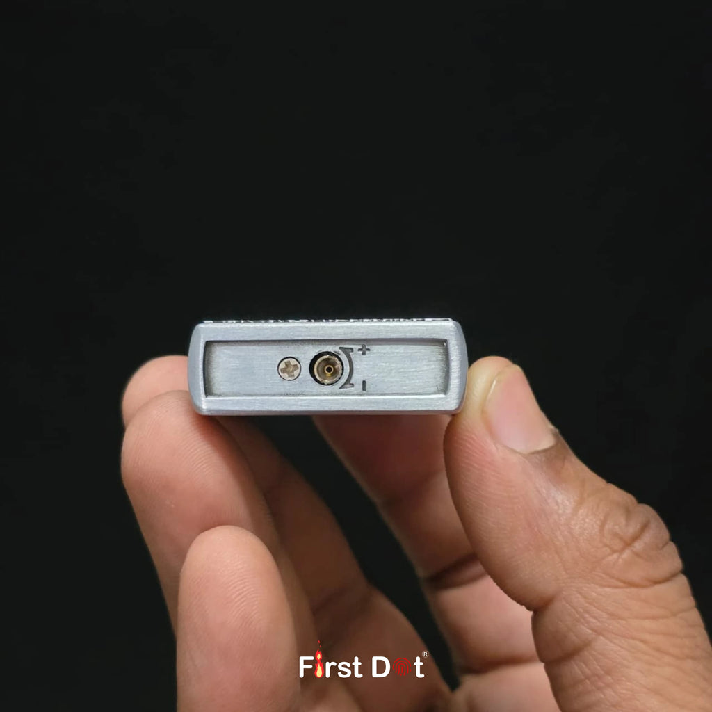 First Dot Classic Cross Engraved Cigarette Lighter