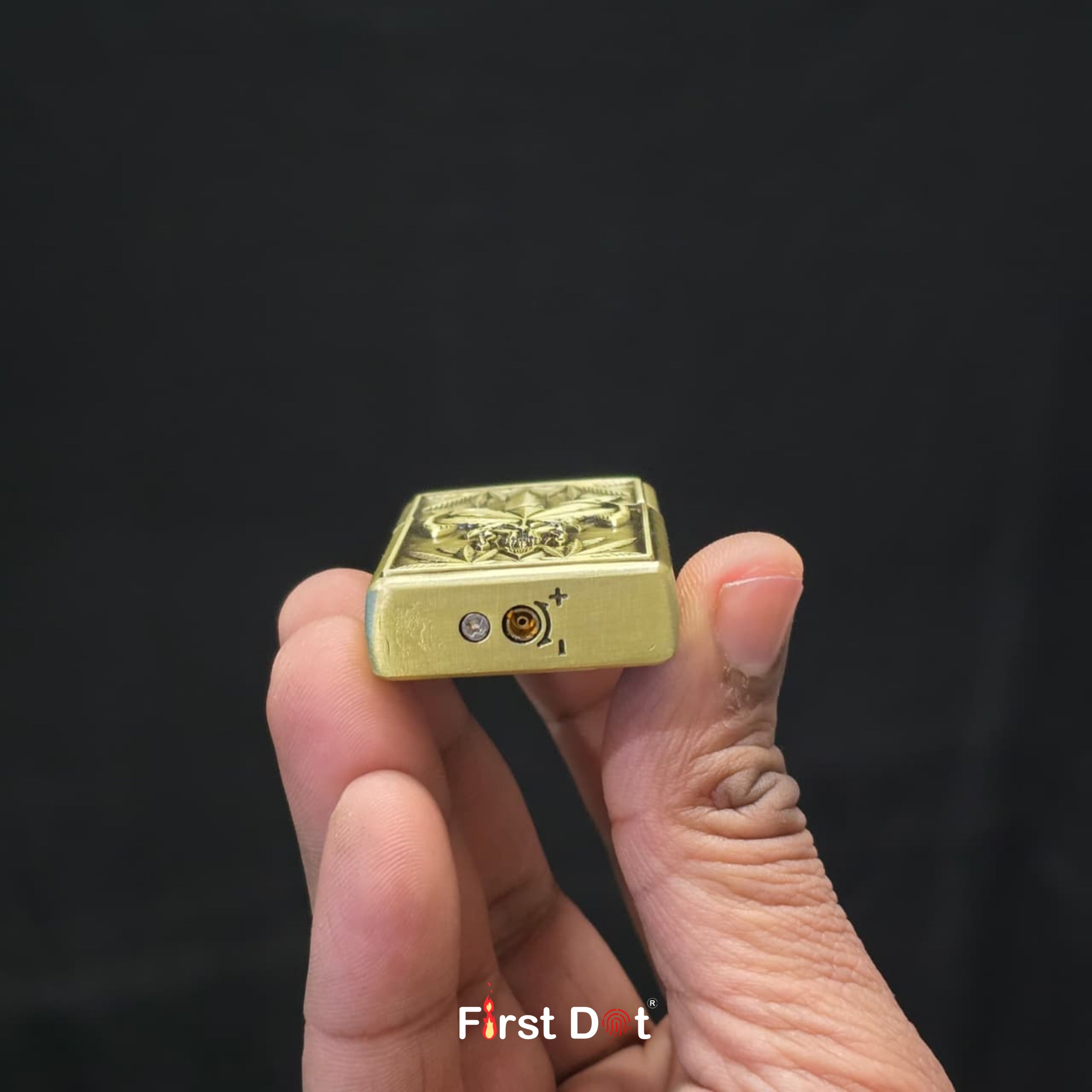 Antique Skull Leaf Engraved | Fancy Cigarette Lighter