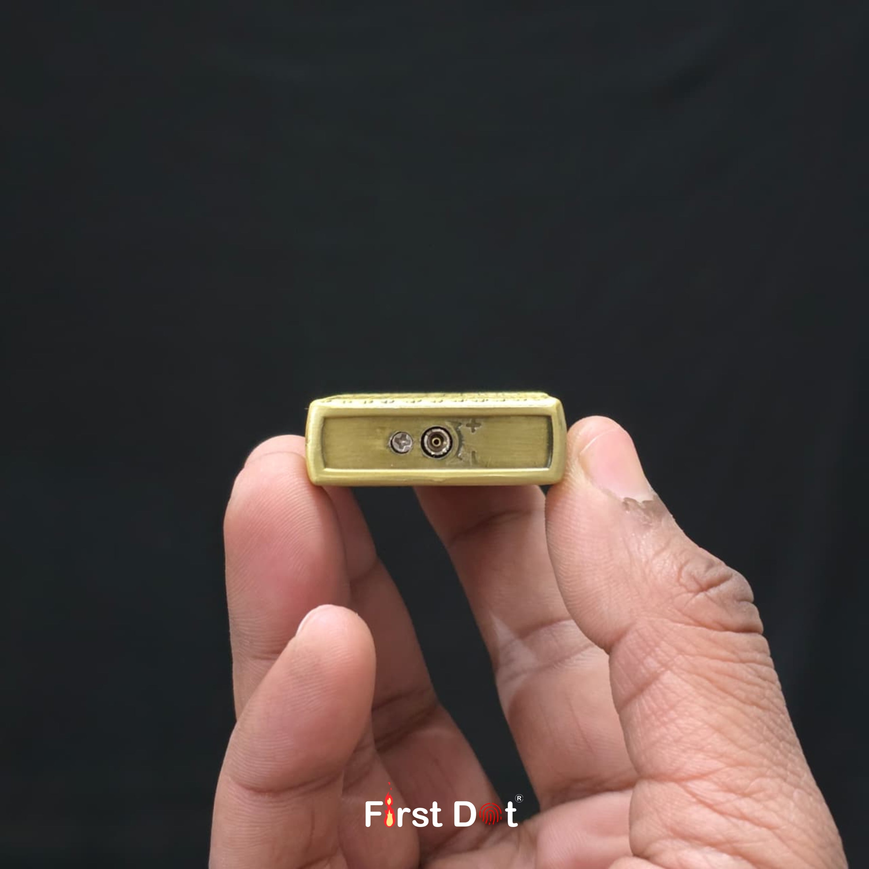 Textured Gold Metal | Vintage Fancy Cigarette Lighter