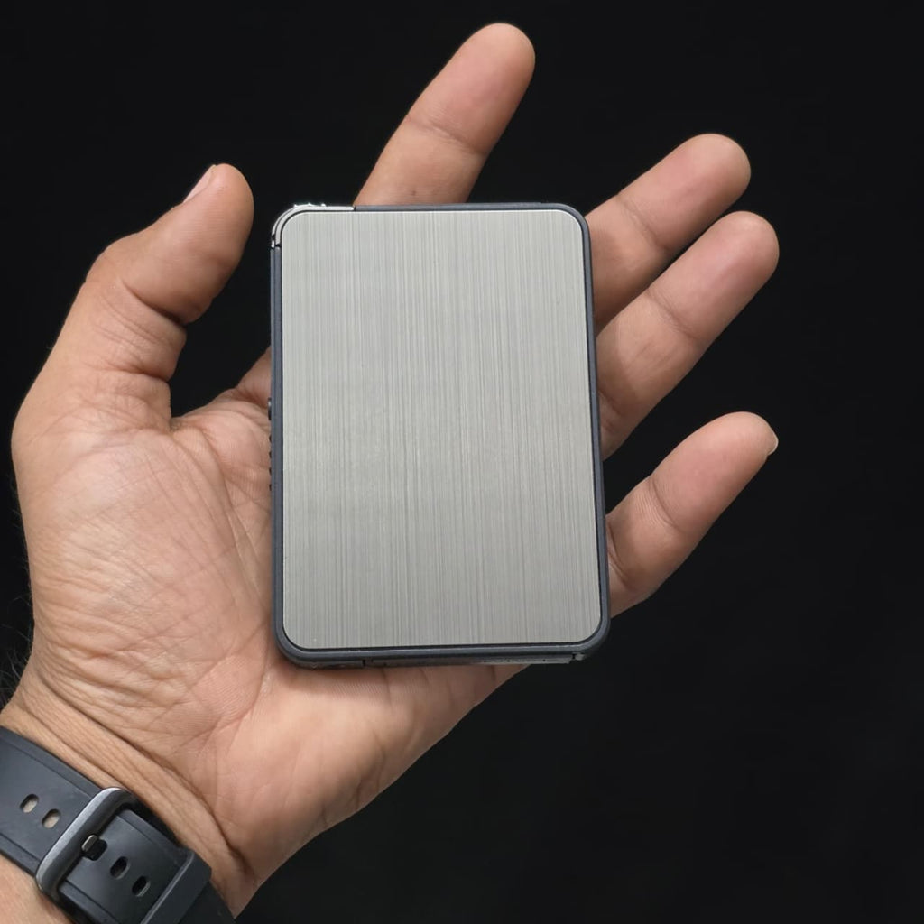 Focus 2-in-1 Cigarette Case with Lighter