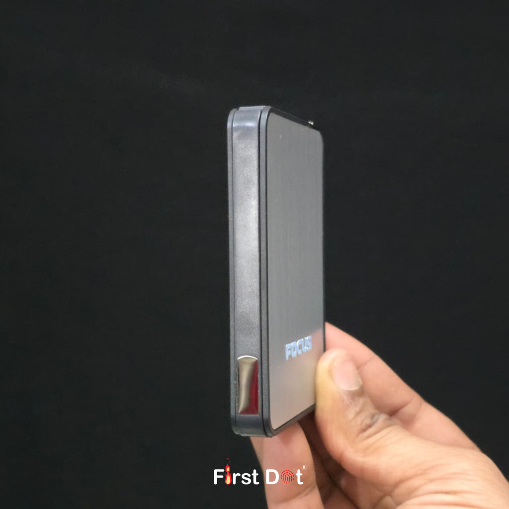 Focus Ultra-Slim Cigarette Case with Lighter