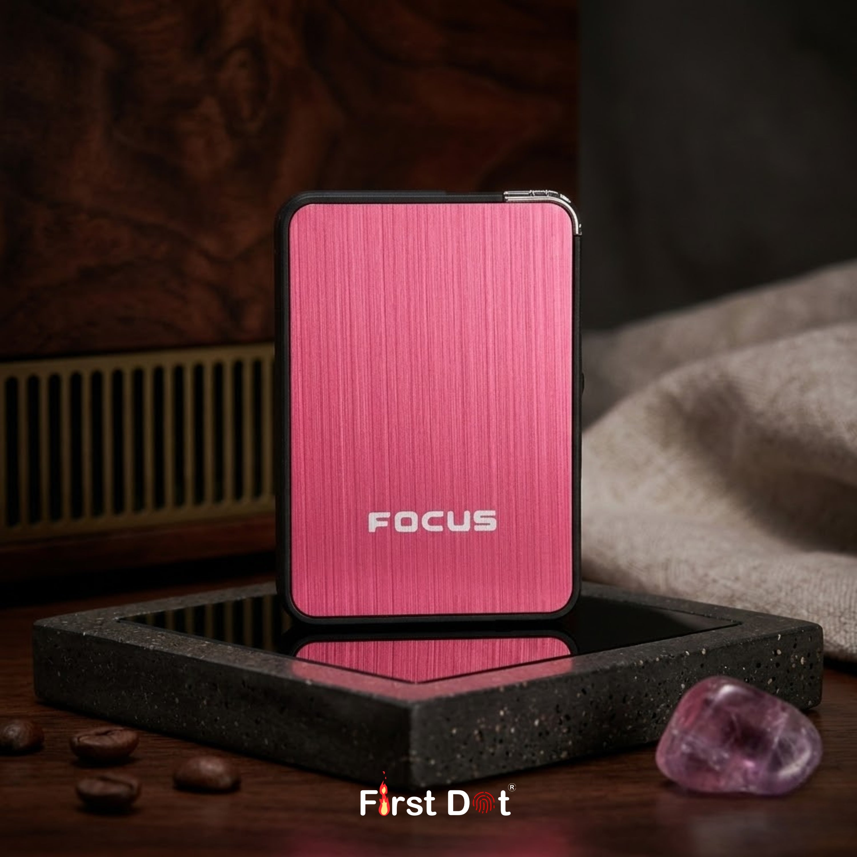 Focus Windproof Cigarette Case with Built-in Lighter