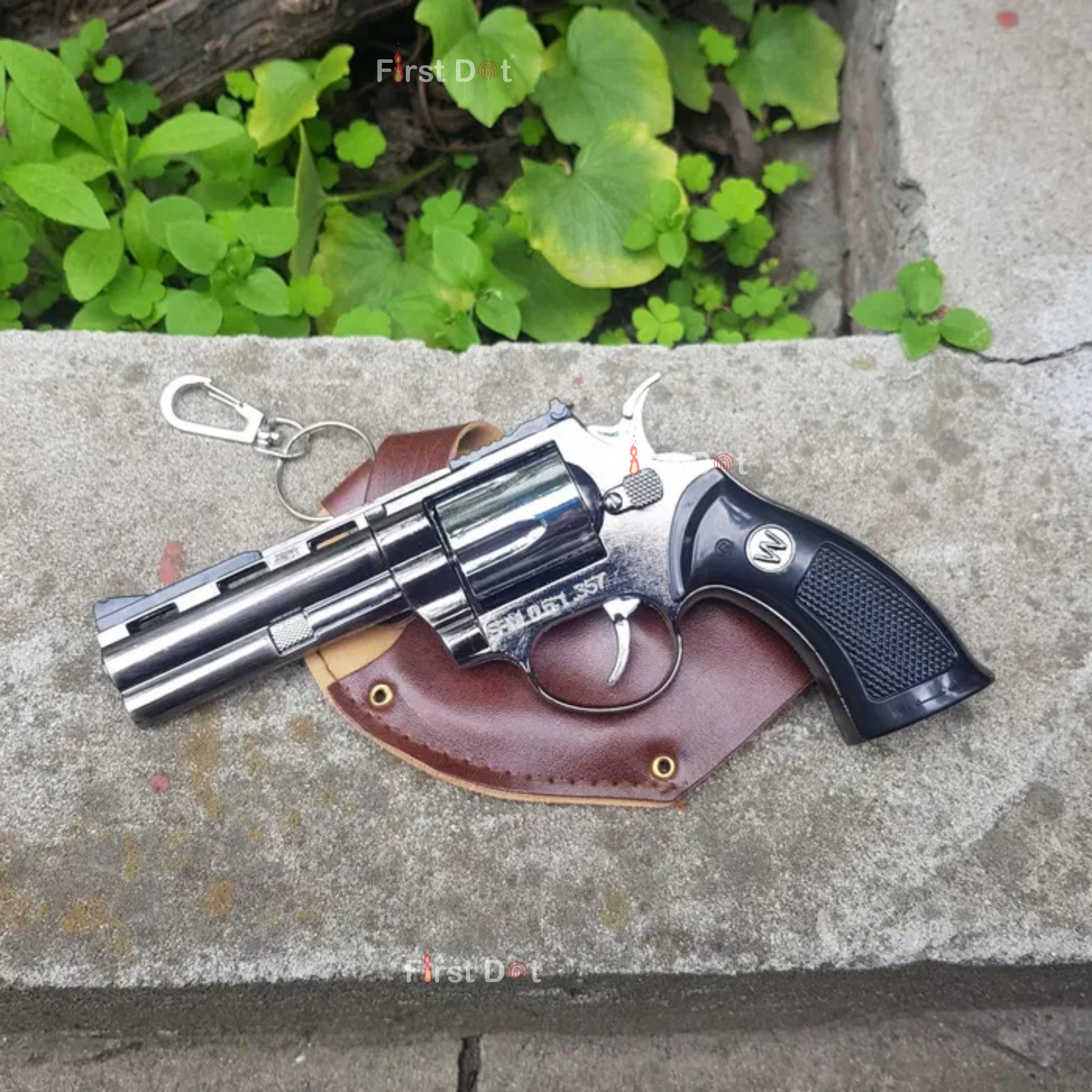 Vintage Revolver Gun Style Jet Flame Lighter – Windproof