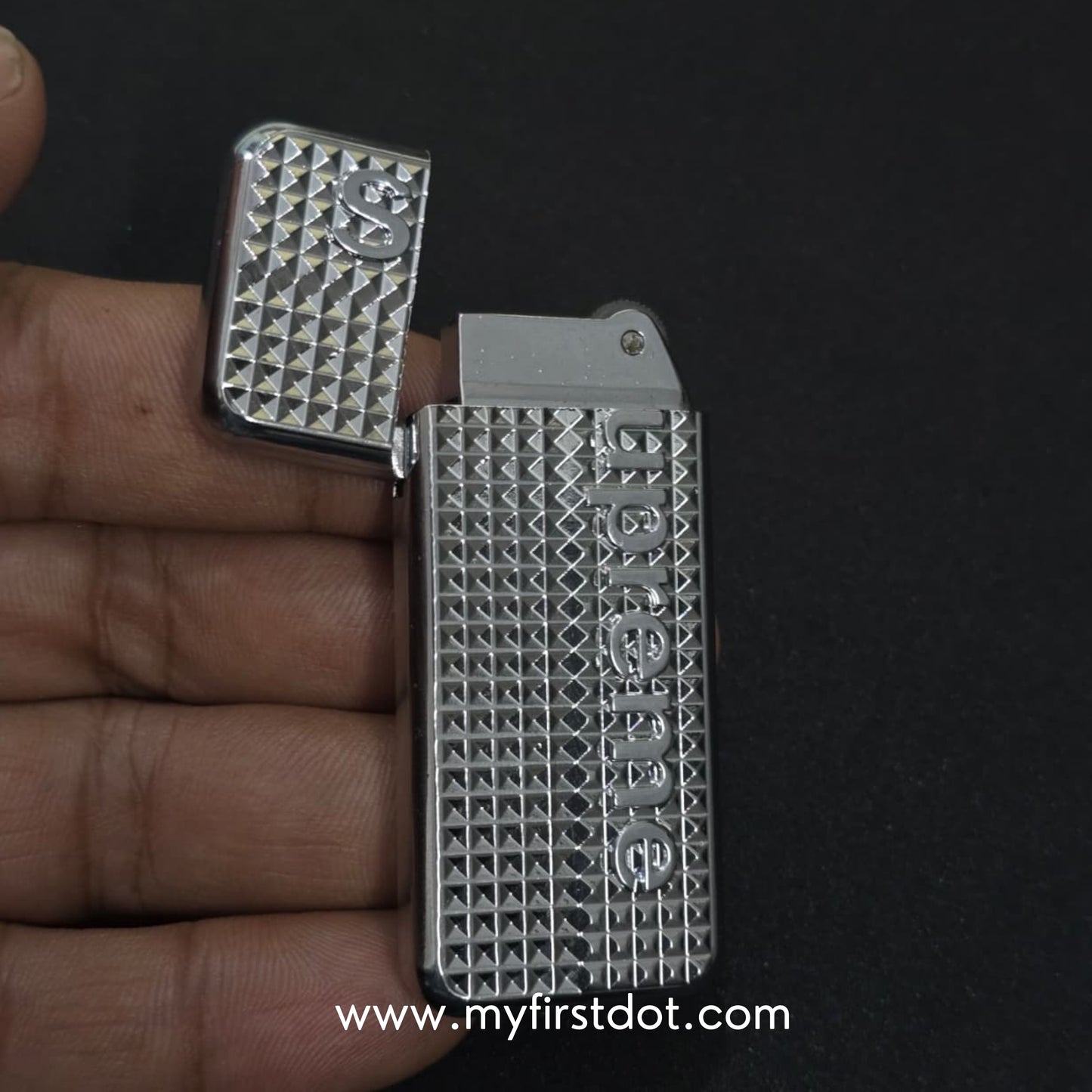 Street-Inspired Engraved Lighter | Metal Silver Finish