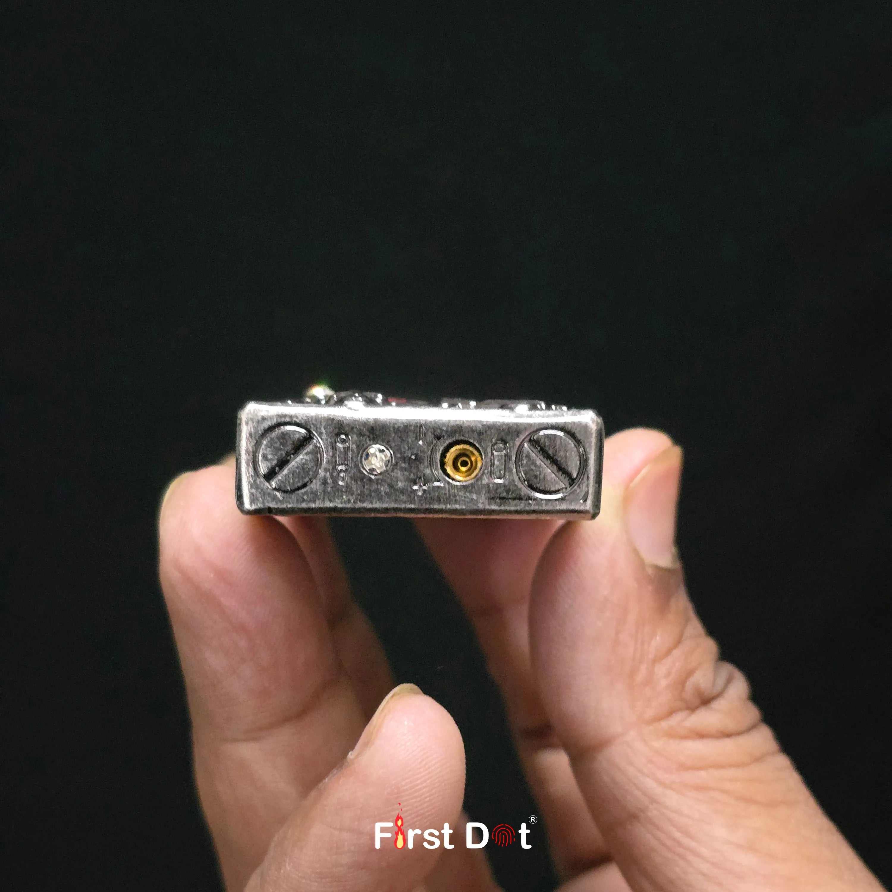 First Dot Blood-Ruby Gothic Sovereign Cigarette Lighter
