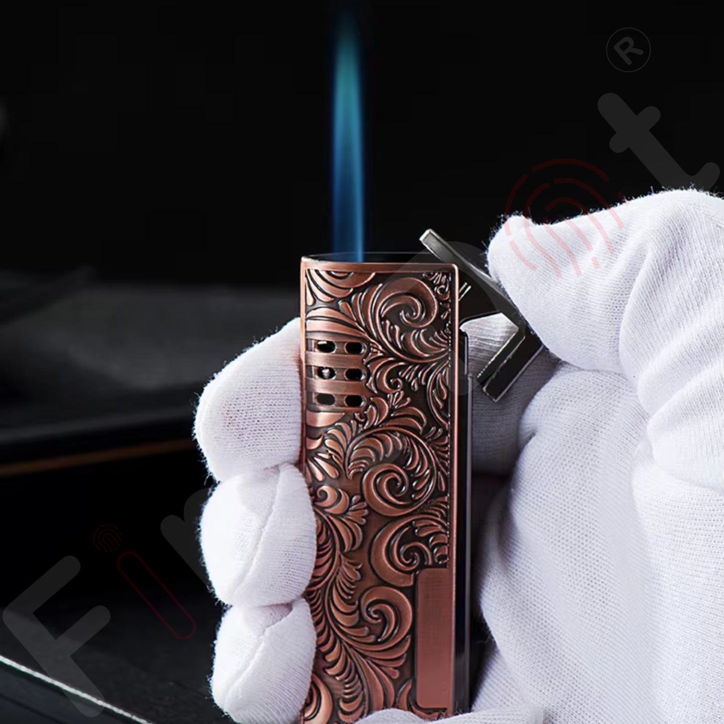 Vintage Embossed Butane Gas Windproof Metal Lighter