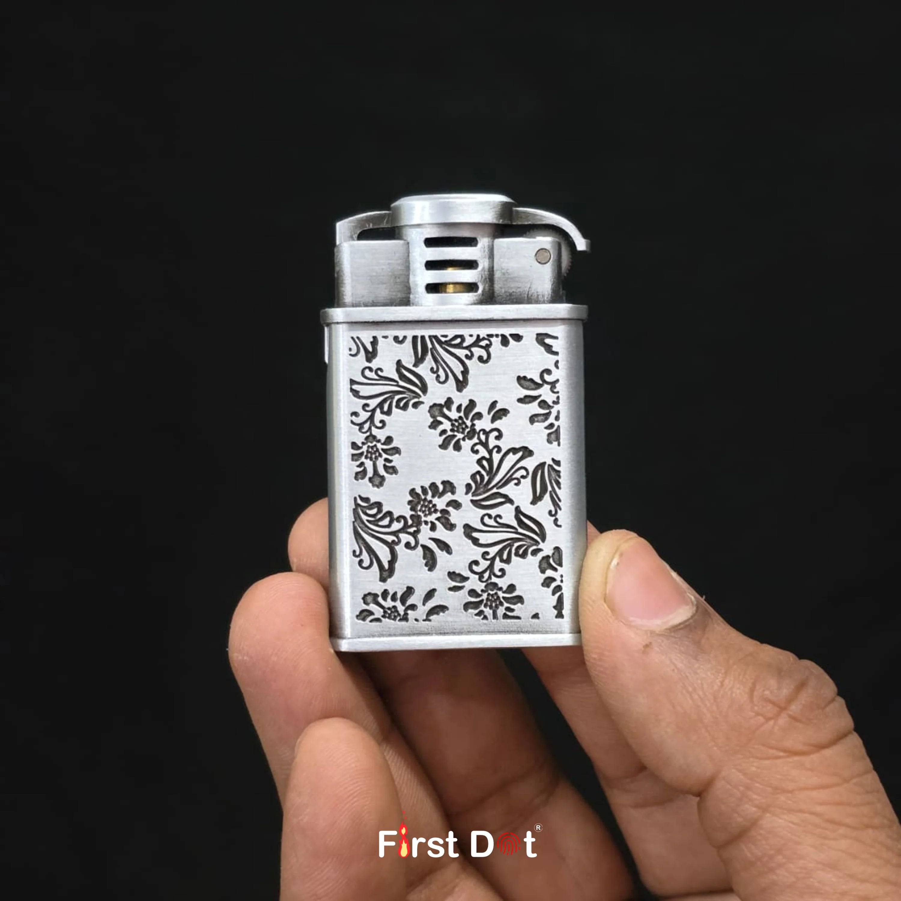 Vintage Floral Engraved Jet Flame Cigarette Lighter