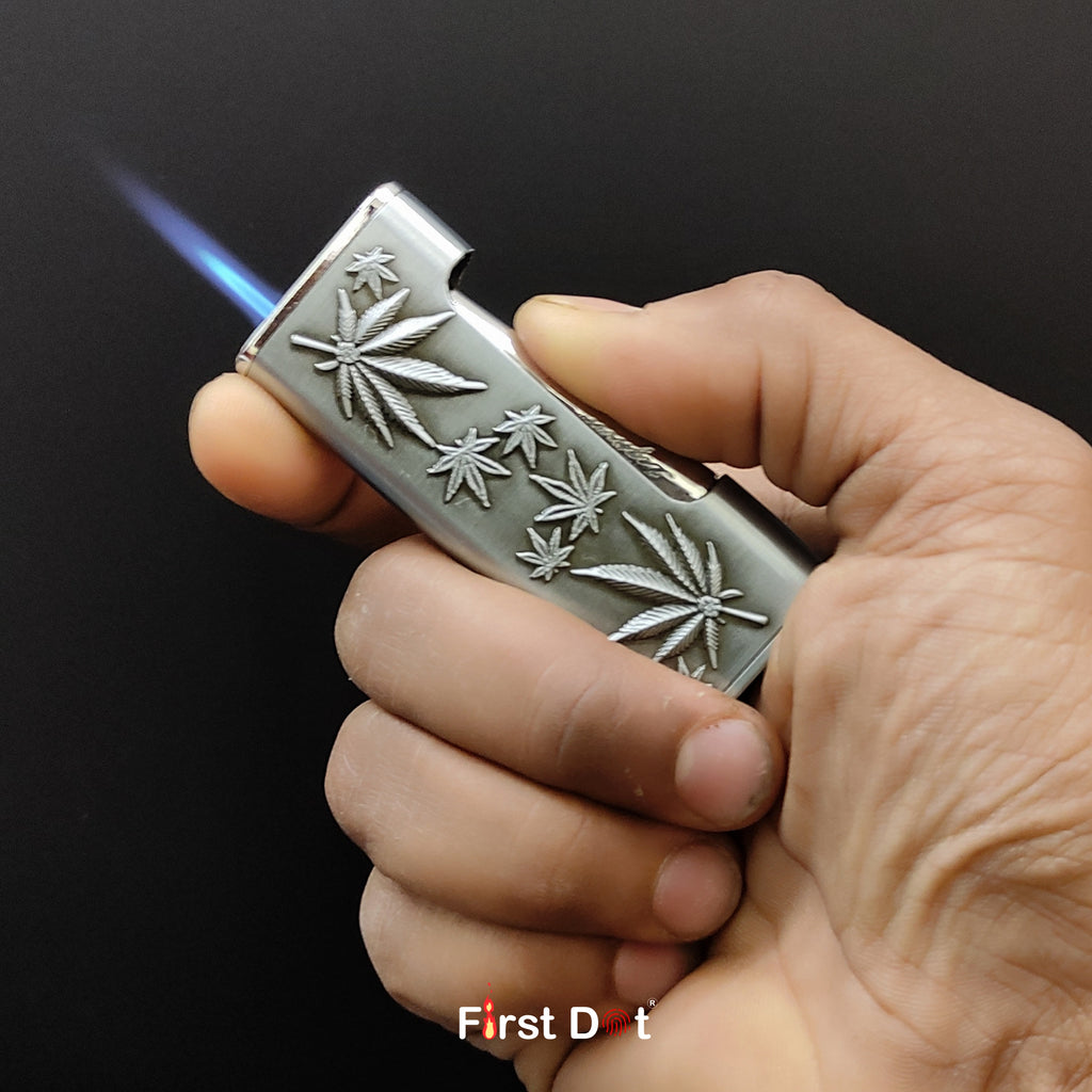 Vintage Leaf Carved Jet Flame Lighter Gold
