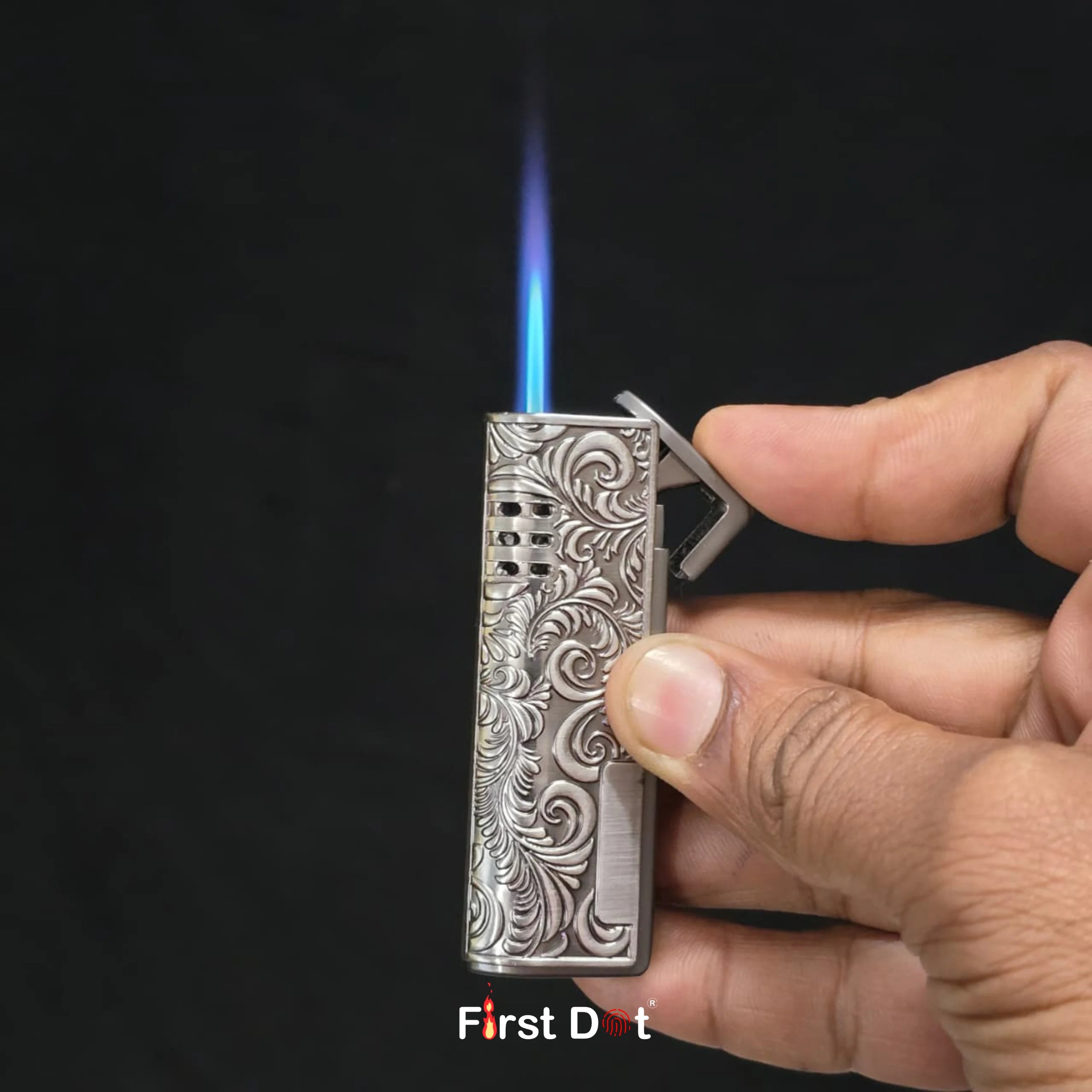 Vintage Leaf Engraved Cigarette Lighter – Windproof