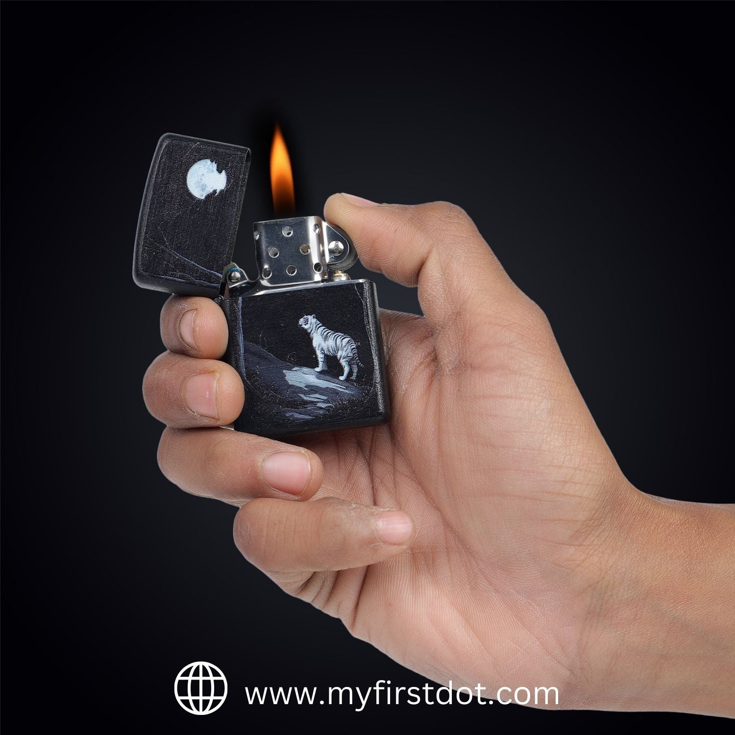 Artistic Moonlit Tiger Cigarette Lighter