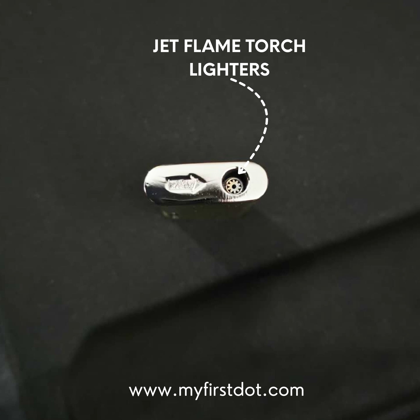 Vintage Leaf Carved Jet Flame Lighter Gold