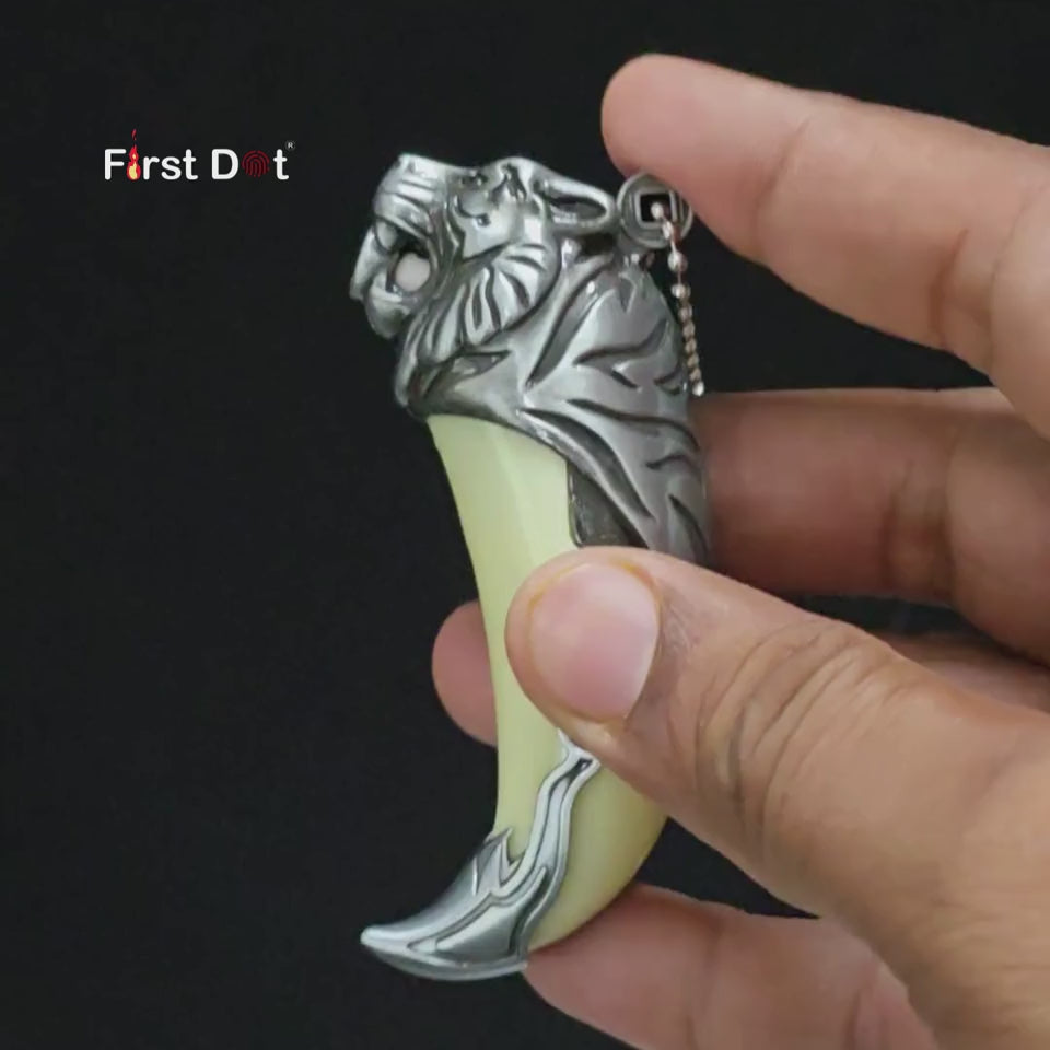 First Dot LED Key Tiger Tooth Lighter