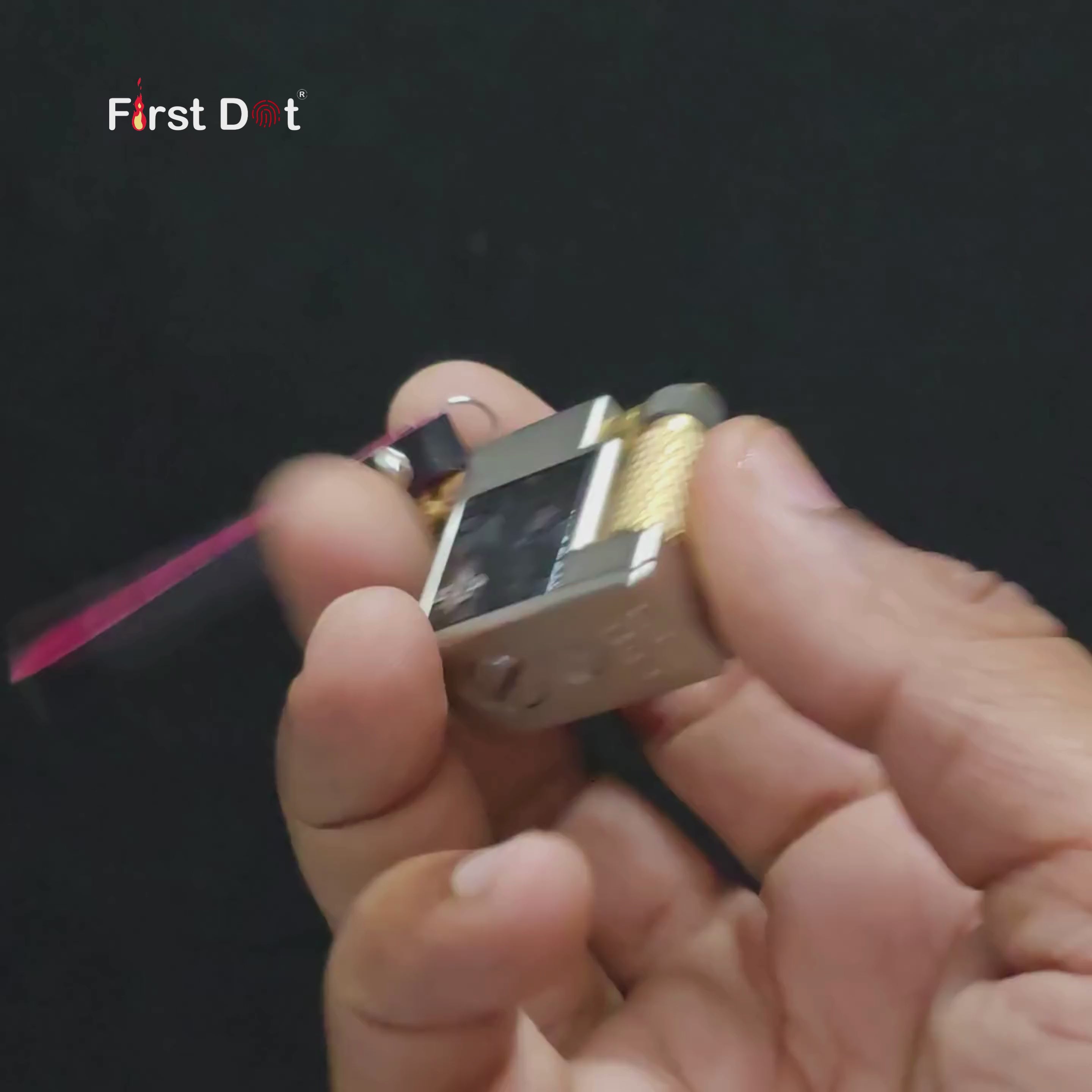 Chief 715 – Micro Brick Lighter video